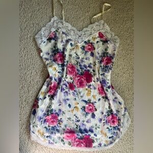 Floral Lace Trim Chemise